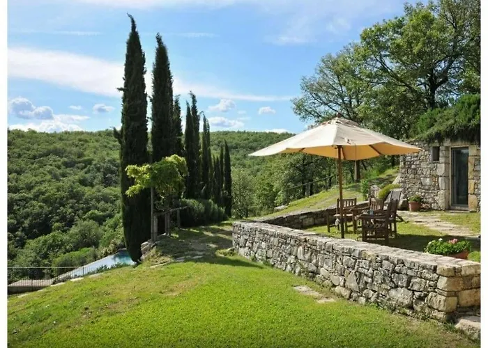Cavallari Comfortable Villa Radda in Chianti